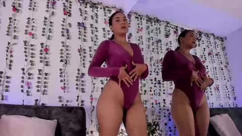 Snapshot of vicky_ruiz1 chatting on 02/15/25, 11:06 Vicky online show from 02/15/25, 11:06