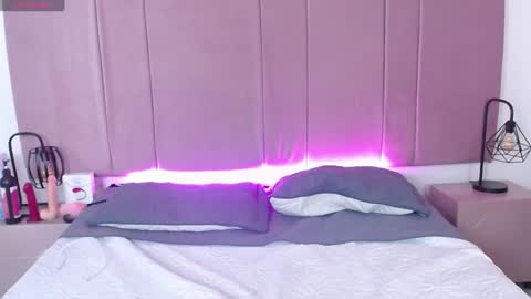 Snapshot of vickybunny_ chatting on 12/03/24, 02:27 VickyBunny online show from 12/03/24, 02:27