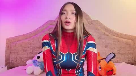  Victoria for you  online show from 10/11/25, 04:01