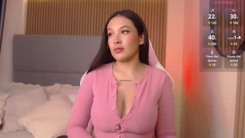 Snapshot of victoria_collinns chatting on 02/07/25, 11:56 Victoria Collins online show from 02/07/25, 11:56