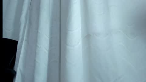 Snapshot of victoria_cooper3 chatting on 10/06/25, 11:40 valentina online show from 10/06/25, 11:40