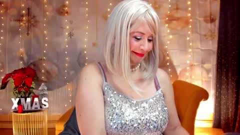 Snapshot of victoria_dior chatting on 12/08/24, 06:39 diorvictoria9 online show from 12/08/24, 06:39