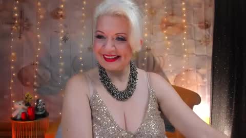 Snapshot of victoria_dior chatting on 01/19/25, 06:43 diorvictoria9 online show from 01/19/25, 06:43