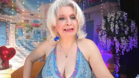 Snapshot of victoria_dior chatting on 03/12/25, 04:56 diorvictoria9 online show from 03/12/25, 04:56