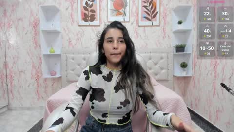 Snapshot of victoria_houston chatting on 12/02/24, 03:26 Victoria Houston online show from 12/02/24, 03:26