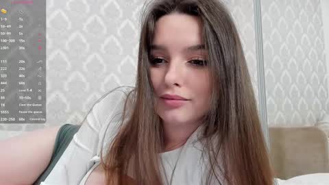 Snapshot of victoria_karma chatting on 02/28/25, 08:50 online show from 02/28/25, 08:50