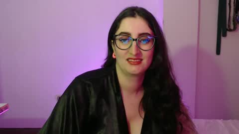Snapshot of victoria_riider chatting on 09/30/25, 08:47 Victoria online show from 09/30/25, 08:47