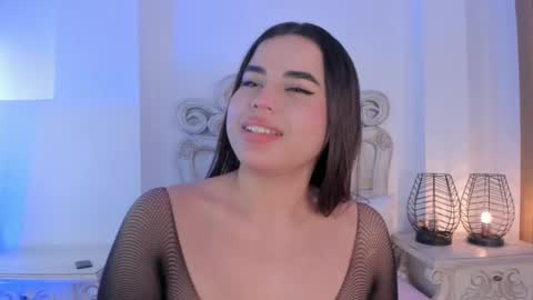 victoria  online show from 12/10/24, 02:39