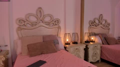 victoria  online show from 01/16/25, 03:34