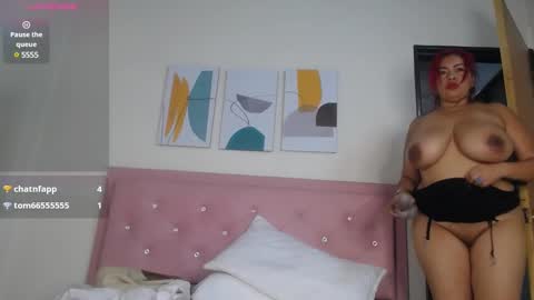 victoriamil1 online show from 02/04/25, 02:28