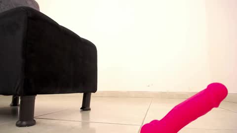 Victoria online show from 02/21/25, 07:32