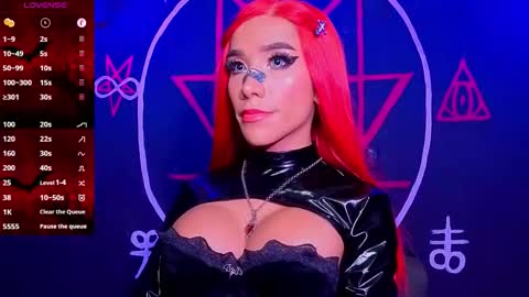 Victoria Vampire online show from 11/17/25, 08:36