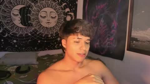 Victorino Jhonson online show from 01/05/25, 01:35