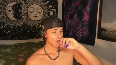 Victorino Jhonson online show from 01/11/25, 11:02