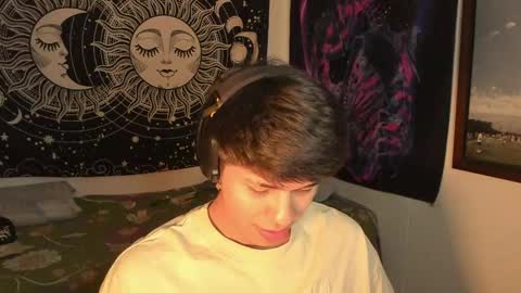 Victorino Jhonson online show from 01/25/25, 04:02