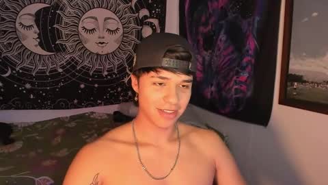 Victorino Jhonson online show from 02/04/25, 03:11