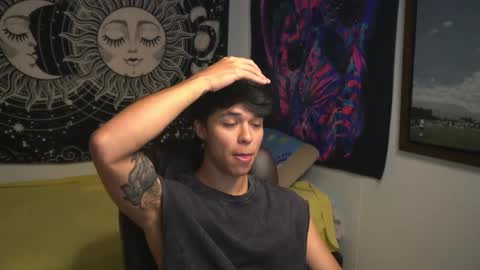 Victorino Jhonson online show from 10/08/25, 03:09