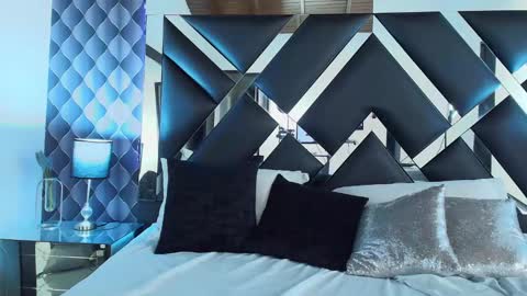 victtoria lee online show from 01/17/25, 07:16