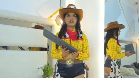 Snapshot of viic_stonee chatting on 10/31/25, 08:10 Viic  online show from 10/31/25, 08:10