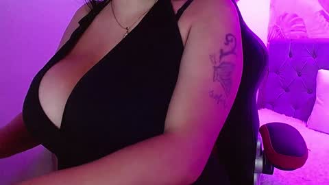 viioleta online show from 02/03/25, 12:36