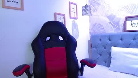 viioleta online show from 02/04/25, 06:27