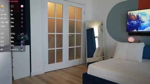 Snapshot of vika54784 chatting on 03/10/25, 06:16 vika54784 online show from 03/10/25, 06:16