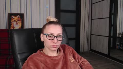 Vika online show from 10/07/25, 05:37