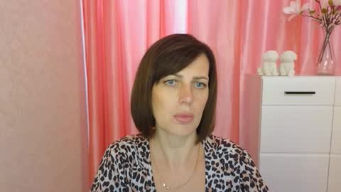 Vika online show from 10/06/25, 09:18