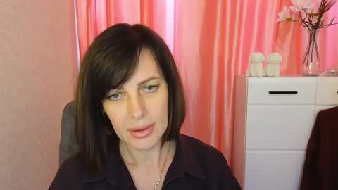 Vika online show from 11/03/25, 10:05