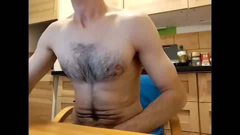 Snapshot of viktor26a chatting on 10/18/25, 01:56 Victor online show from 10/18/25, 01:56