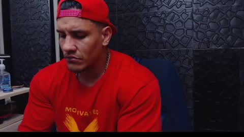 Snapshot of viktorherrera chatting on 01/03/25, 02:21 Viktor Herrera online show from 01/03/25, 02:21