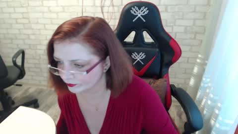 vikualex69 online show from 02/05/25, 07:50