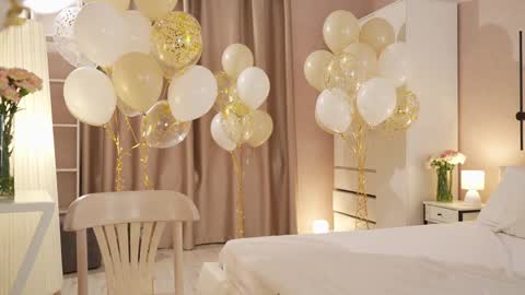 Lana online show from 12/18/24, 03:22