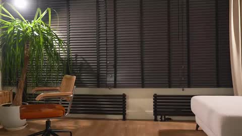 Lana online show from 02/11/25, 01:41