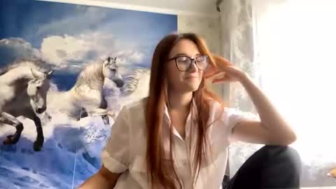 Snapshot of vilmarutkin chatting on 10/10/25, 08:02 Aria online show from 10/10/25, 08:02