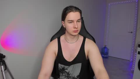 Vincent Strong online show from 01/22/25, 11:01