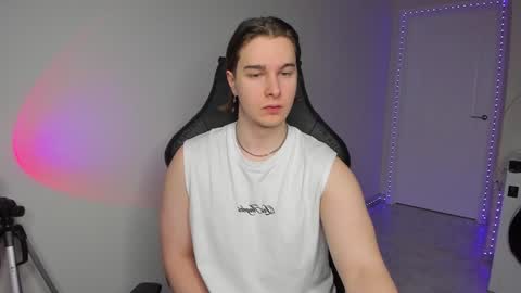 Vincent Strong online show from 02/03/25, 07:40