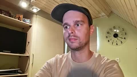 Vincent online show from 10/02/25, 03:19