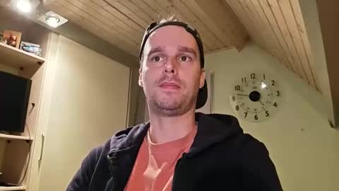 Vincent online show from 11/27/25, 03:47