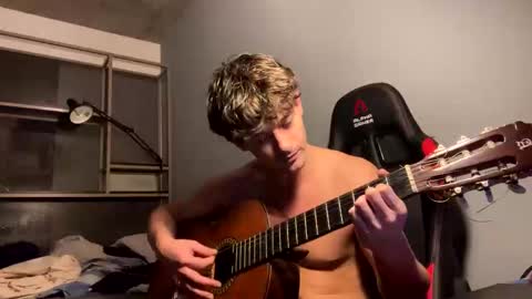 vincentprice69 online show from 11/14/25, 06:06