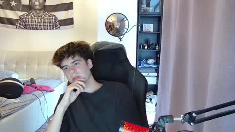 vinnie online show from 10/14/25, 03:02