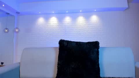 Violett  Everyday From 0530 to 1430 Col Time online show from 02/21/25, 10:50