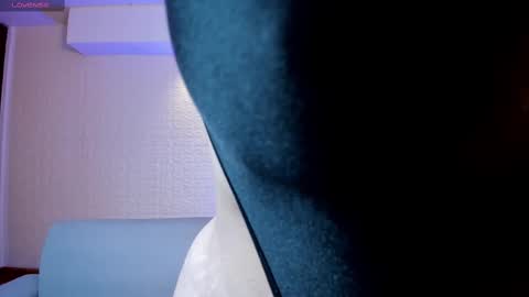 Violett  Everyday From 0530 to 1430 Col Time online show from 03/04/25, 10:46