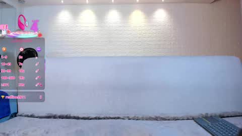 Violett  Everyday From 0530 to 1430 Col Time online show from 03/11/25, 01:56