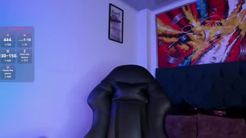           online show from 10/24/25, 10:22