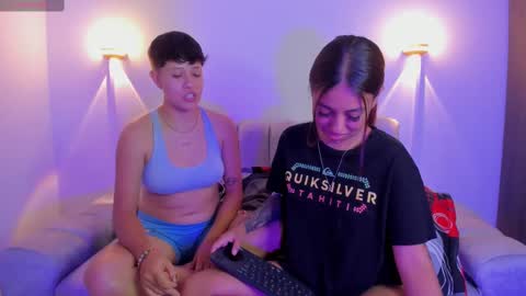 Snapshot of violet_casper_ chatting on 09/30/25, 05:45 Violet and Casper online show from 09/30/25, 05:45