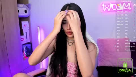 Snapshot of violet_catt chatting on 02/21/25, 08:38 Violeta online show from 02/21/25, 08:38