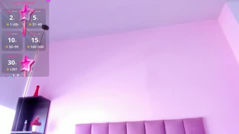 violet online show from 10/23/25, 01:43