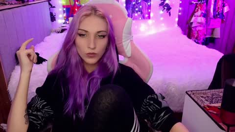 Deya online show from 01/30/25, 11:44