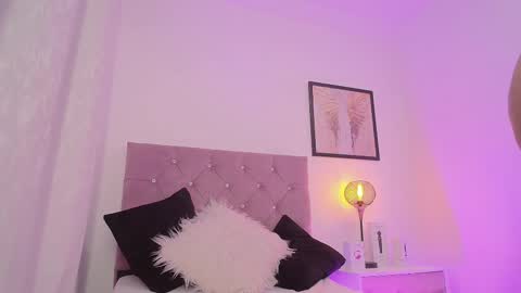 Mary online show from 02/10/25, 12:19